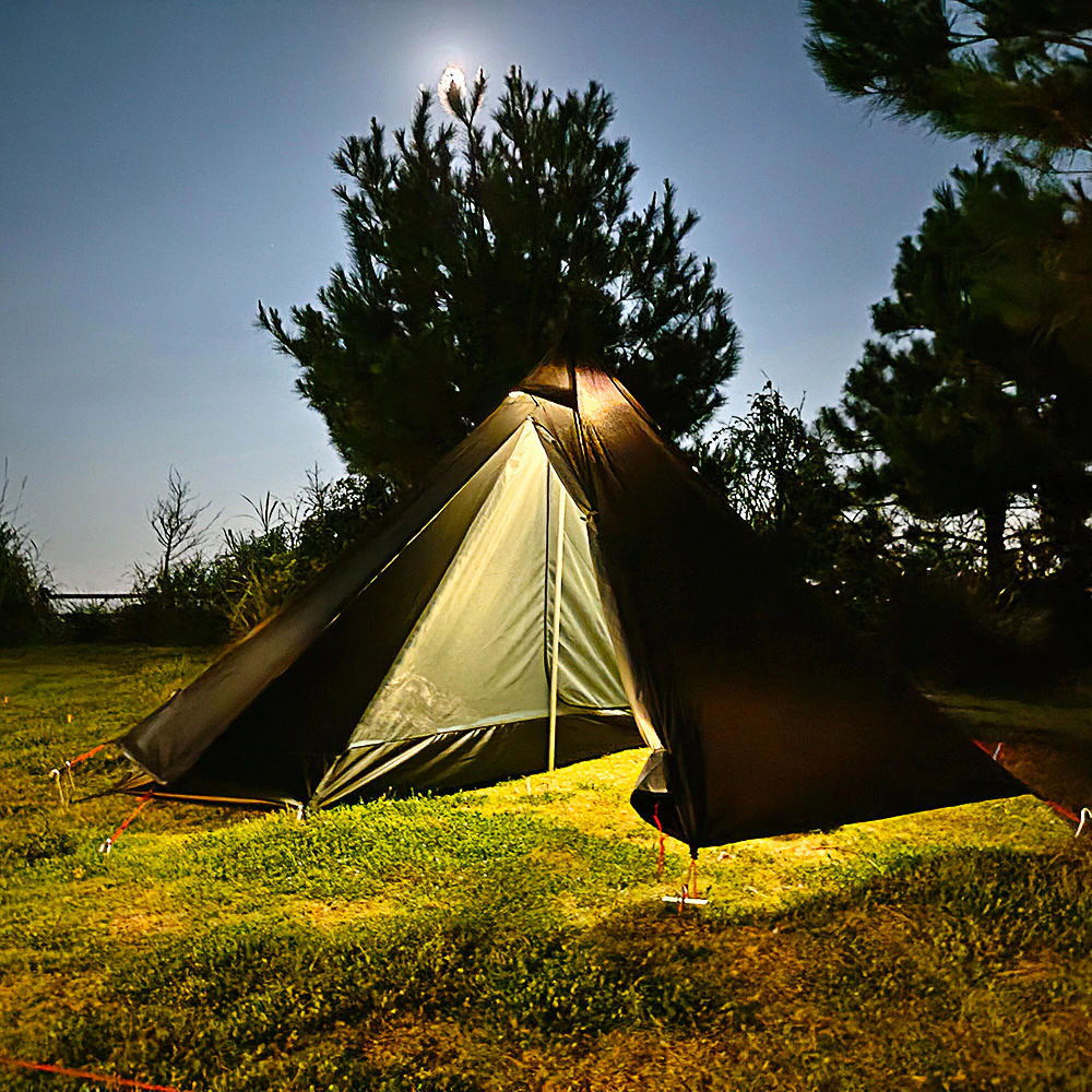 Cheap Goat Tents Ultralight Camping Teepee Tent with Chimney Window Outdoor Tipi Pyramid Tent Double Layer Bushcraft 1 Person Tents Hot Tent   